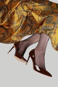 Kahverengi Parlak Rugan Stiletto